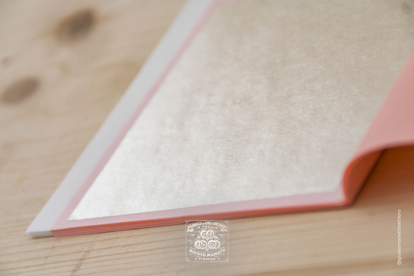 HOPEALEHTI   95 x 95mm